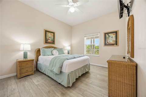 Condo in Davenport, Florida, 3 bedrooms  № 2115158 - photo 25