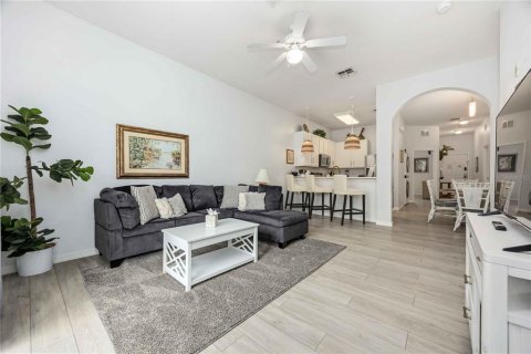 Condo in Davenport, Florida, 3 bedrooms  № 2115158 - photo 12