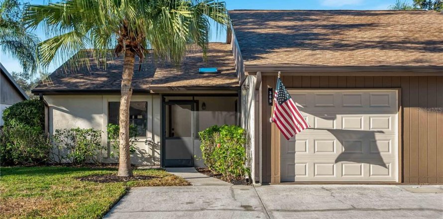 House in Sarasota, Florida 2 bedrooms, 109.07 sq.m. № 2223810