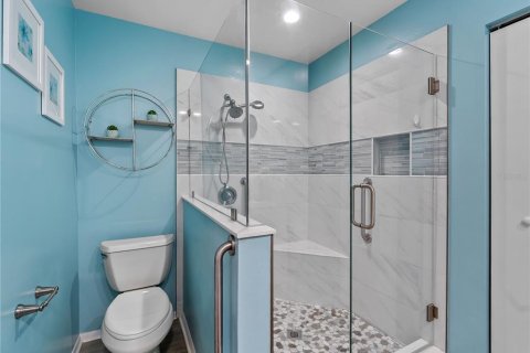 House in Sarasota, Florida 2 bedrooms, 109.07 sq.m. № 2223810 - photo 21