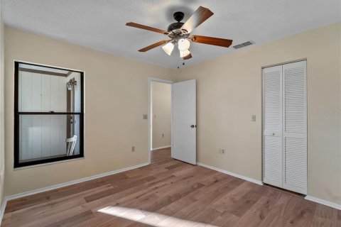 House in Sarasota, Florida 2 bedrooms, 109.07 sq.m. № 2223810 - photo 24