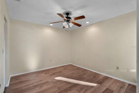 House in Sarasota, Florida 2 bedrooms, 109.07 sq.m. № 2223810 - photo 22