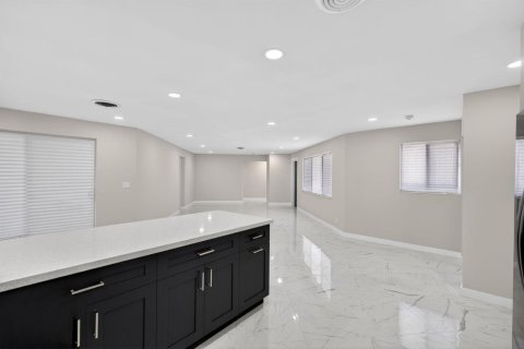 Casa en venta en Hobe Sound, Florida, 3 dormitorios, 141.95 m2 № 2340034 - foto 20