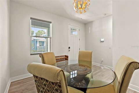 House in Tampa, Florida 3 bedrooms, 133.78 sq.m. № 2203526 - photo 23