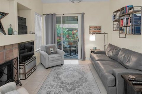 Townhouse in Palm Harbor, Florida 2 bedrooms, 126.35 sq.m. № 1524390 - photo 13