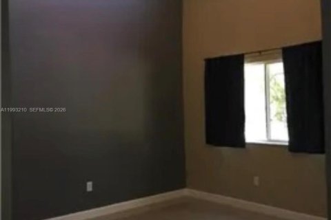 Townhouse in Miami, Florida 3 bedrooms, 144.83 sq.m. № 2055529 - photo 6