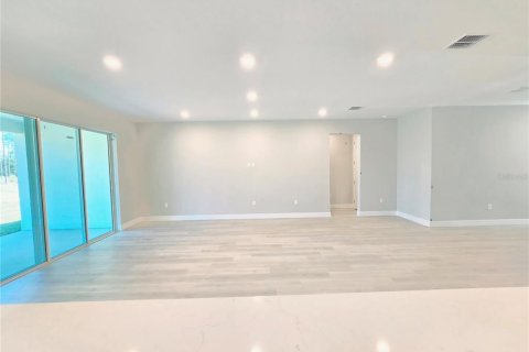 House in Hernando, Florida 4 bedrooms, 230.21 sq.m. № 1568382 - photo 5