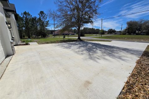 House in Hernando, Florida 4 bedrooms, 230.21 sq.m. № 1568382 - photo 30