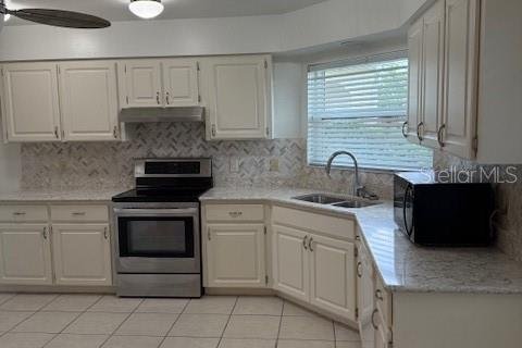 Casa en venta en Lakeland, Florida, 2 dormitorios, 157.84 m2 № 1804021 - foto 14