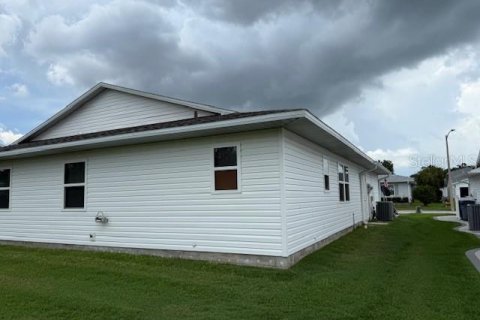 Casa en venta en Lakeland, Florida, 2 dormitorios, 157.84 m2 № 1804021 - foto 6