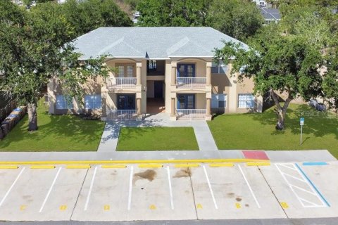Apartment in Kissimmee, Florida 3 bedrooms, 104.24 sq.m. № 2228494 - photo 3