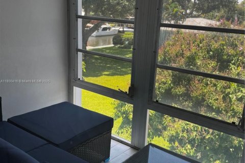 Condominio en venta en Fort Lauderdale, Florida, 1 dormitorio, 81.66 m2 № 1695226 - foto 21