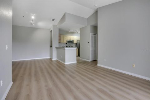 Copropriété à louer à Orlando, Floride: 2 chambres, 93.74 m2 № 2105268 - photo 3