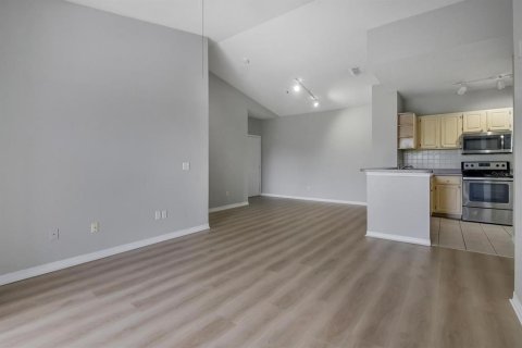 Copropriété à louer à Orlando, Floride: 2 chambres, 93.74 m2 № 2105268 - photo 4