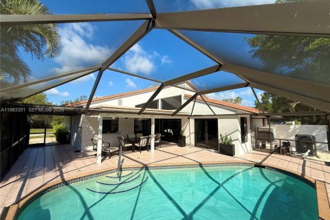 Casa en venta en Deerfield Beach, Florida, 2 dormitorios, 150.04 m2 № 2046780 - foto 9