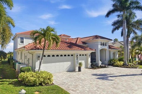 House in Palmetto, Florida 5 bedrooms, 326.64 sq.m. № 2097111 - photo 9
