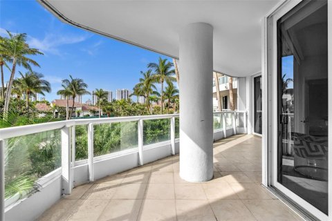 Condo in Aventura, Florida, 1 bedroom  № 1926953 - photo 21