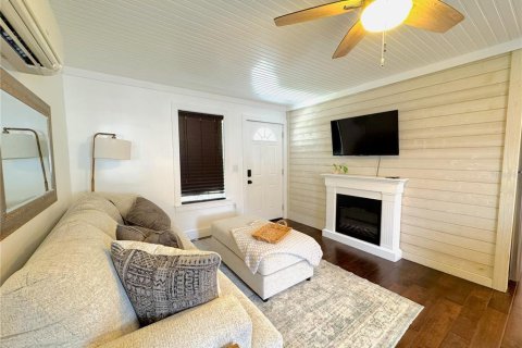 Villa ou maison à louer à Crystal River, Floride: 1 chambre, 43.48 m2 № 2148590 - photo 6