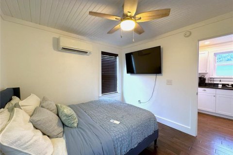 Villa ou maison à louer à Crystal River, Floride: 1 chambre, 43.48 m2 № 2148590 - photo 18