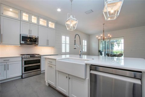 Villa ou maison à vendre à Bradenton, Floride: 4 chambres, 319.68 m2 № 2403340 - photo 25