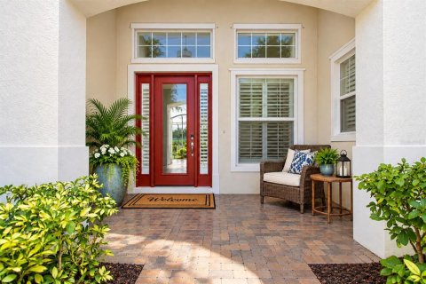 Villa ou maison à vendre à Bradenton, Floride: 4 chambres, 319.68 m2 № 2403340 - photo 8