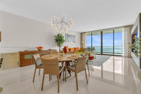 Condominio en alquiler en Sunny Isles Beach, Florida, 4 dormitorios, 229.28 m2 № 2052722 - foto 25