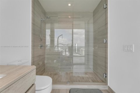 Condominio en alquiler en Sunny Isles Beach, Florida, 4 dormitorios, 229.28 m2 № 2052722 - foto 17