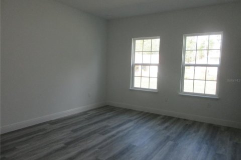 House in Ocala, Florida 4 bedrooms, 165.18 sq.m. № 2093018 - photo 8