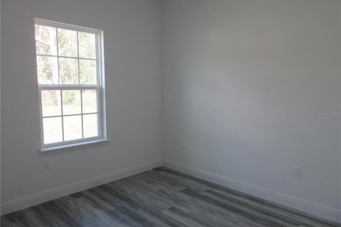 House in Ocala, Florida 4 bedrooms, 165.18 sq.m. № 2093018 - photo 12