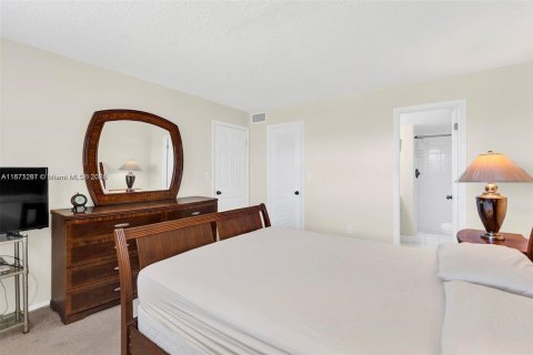 Купить кондоминиум в Санрайз, Флорида 2 спальни, 78.97м2, № 1927243 - фото 9