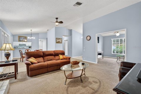 Villa ou maison à vendre à New Port Richey, Floride: 3 chambres, 155.8 m2 № 1909965 - photo 19