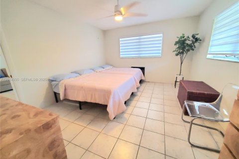Copropriété à vendre à Miami, Floride: 1 chambre, 82.03 m2 № 2076180 - photo 8