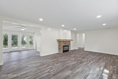 Villa ou maison à vendre à Palatka, Floride: 3 chambres, 131.36 m2 № 771259 - photo 1