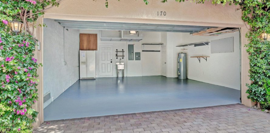 Дом в Юпитер, Флорида 4 спальни, 235.51м2 № 1179561