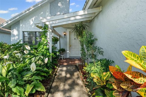 Townhouse in Tampa, Florida 3 bedrooms, 115.57 sq.m. № 1841516 - photo 3