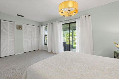 Townhouse in Tampa, Florida 3 bedrooms, 115.57 sq.m. № 1841516 - photo 19