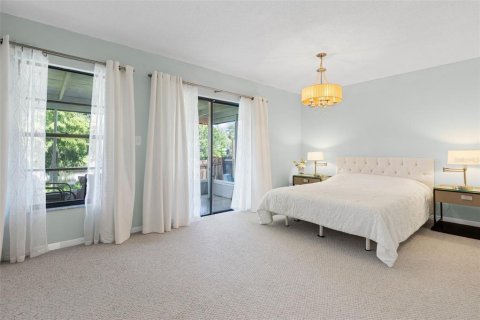 Townhouse in Tampa, Florida 3 bedrooms, 115.57 sq.m. № 1841516 - photo 15
