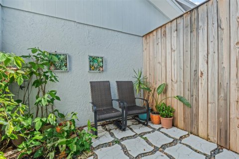 Townhouse in Tampa, Florida 3 bedrooms, 115.57 sq.m. № 1841516 - photo 11