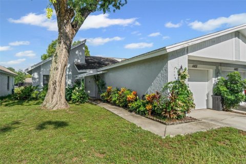 Townhouse in Tampa, Florida 3 bedrooms, 115.57 sq.m. № 1841516 - photo 2