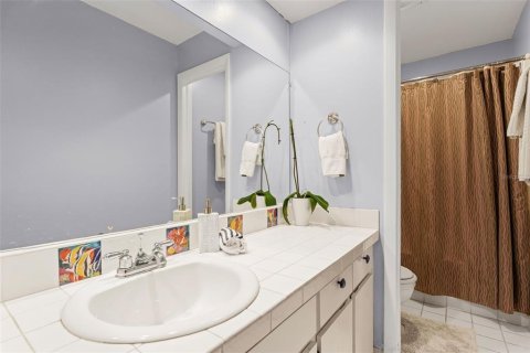 Townhouse in Tampa, Florida 3 bedrooms, 115.57 sq.m. № 1841516 - photo 22