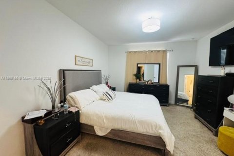 Casa en venta en Homestead, Florida, 4 dormitorios, 156.54 m2 № 1897536 - foto 29