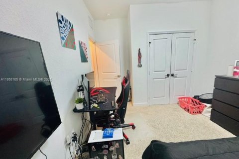 Casa en venta en Homestead, Florida, 4 dormitorios, 156.54 m2 № 1897536 - foto 21