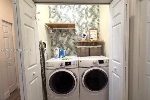 Снять в аренду таунхаус в Хайалиа, Флорида 4 спальни, 147.06м2, № 2004830 - фото 14