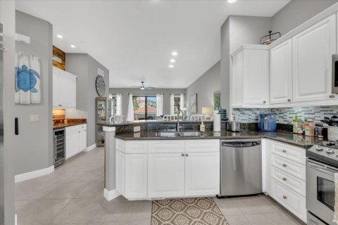 Touwnhouse à louer à Tequesta, Floride: 3 chambres, 267.74 m2 № 2154129 - photo 16