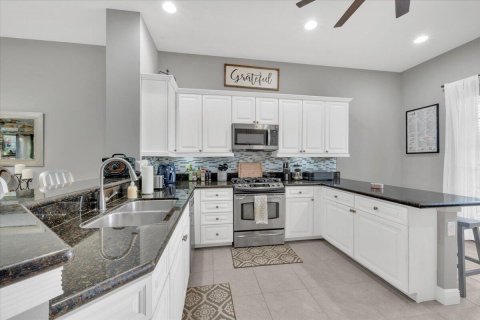Touwnhouse à louer à Tequesta, Floride: 3 chambres, 267.74 m2 № 2154129 - photo 18