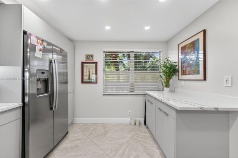 Купить кондоминиум в Коконат Крик, Флорида 2 спальни, 107.4м2, № 1964746 - фото 7