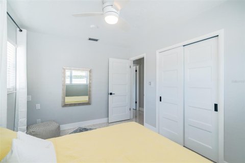 Casa en alquiler en South Pasadena, Florida, 3 dormitorios, 117.43 m2 № 996931 - foto 25