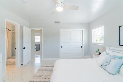 Villa ou maison à louer à South Pasadena, Floride: 3 chambres, 117.43 m2 № 996931 - photo 22