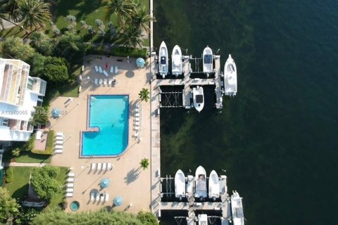 Copropriété à louer à Miami, Floride: 1 chambre, 73.58 m2 № 2030879 - photo 9