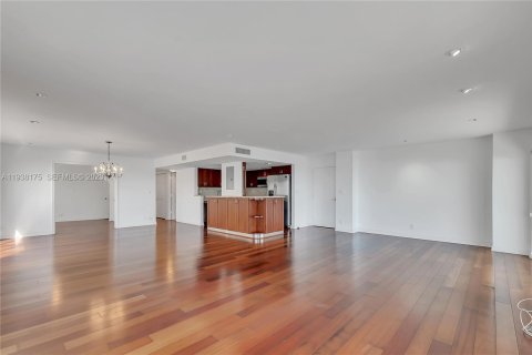 Copropriété à louer à Miami Beach, Floride: 3 chambres, 180.69 m2 № 1998137 - photo 7